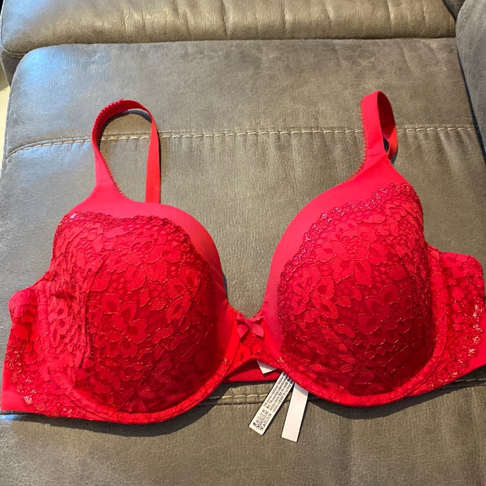 Body by Victoria lined perfect coverage